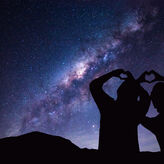 Qu es el Astroturismo y por qu cada vez ms personas viajan para mirar las estrellas
