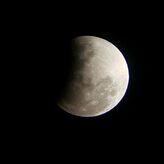 No te pierdas el eclipse parcial de Luna la madrugada del mircoles 