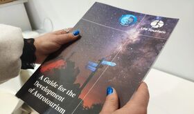 UN Tourism y Fundacin Starlight presentan en FITUR la primera gua global de Astroturismo
