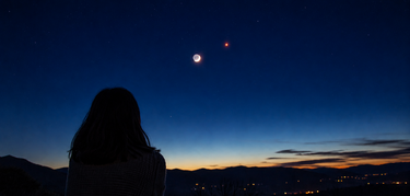 El baile de la Luna y Marte iluminar las noches de julio