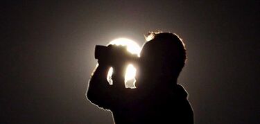 observar la luna