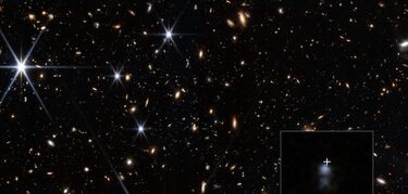 El James Webb rastrea una misteriosa seal que viaj ms de 10000 millones de aos