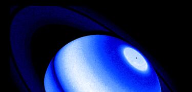 Hubble descubre que los anillos de Saturno calientan su propia atmsfera 