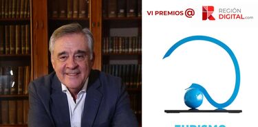 Rafael Bachiller recibe el Premio Turismo de los VI Premios  ReginDigital