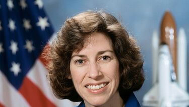 ellen ochoa mujeres astronautas