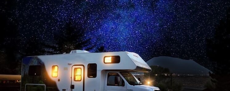 5 destinos de interior en Espaa para hacer una escapada astronmica