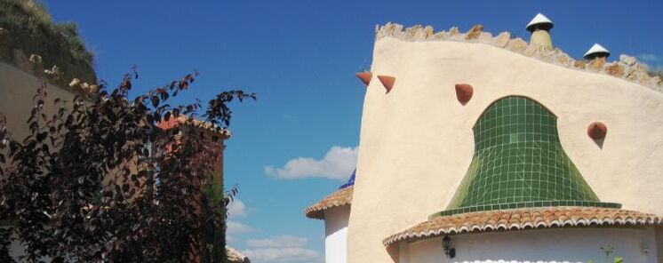 Descubre el turismo de estrellas en Granada desde Cuevas La Granja