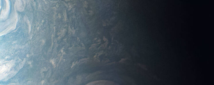 Rayos y truenos La misin Juno capta un rayo en Jpiter  
