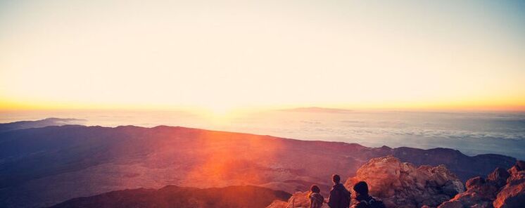 Entre Volcanes y Estrellas Momento Caf en las Islas Canarias