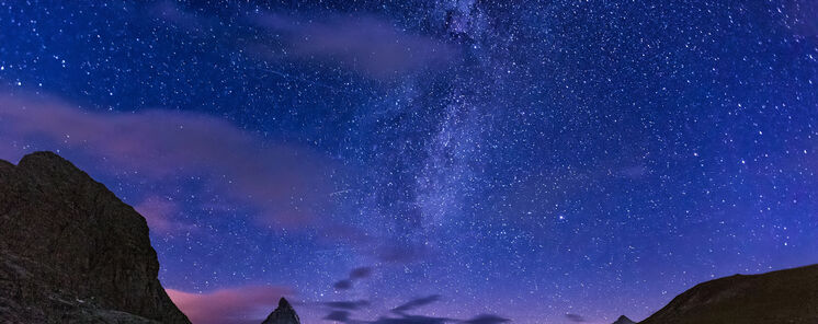 Astroturismo en Europa Descubre los Alpes Suizos Bajo las Estrellas