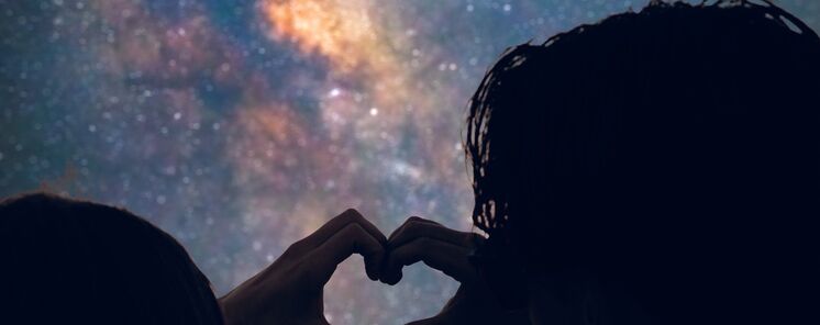 Cita perfecta para San Valentn Cmo organizar una noche de observacin estelar en pareja