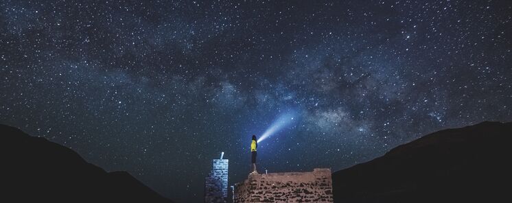 65 Los cielos ms bellos de Espaa la primera gua de viajes dedicada al astroturismo 