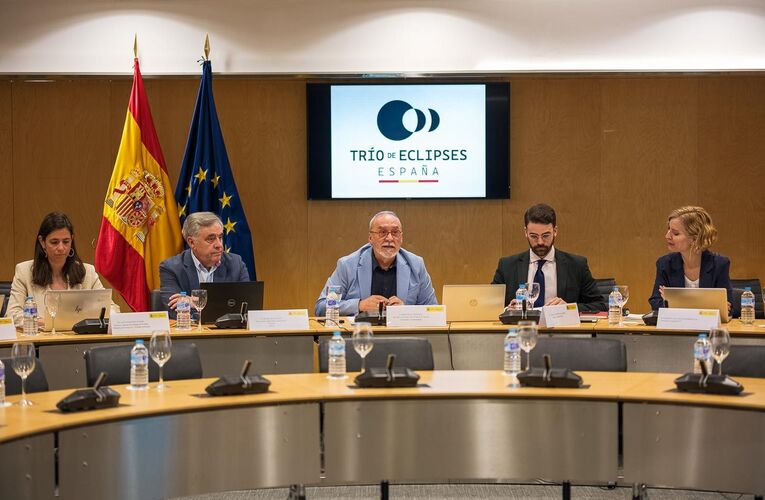 Espaa activa el plan para el eclipse de 2026 con una gua oficial de seguridad