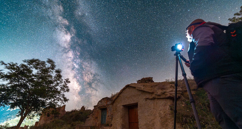 Astrofotografa Descubriendo los diferentes tipos de fotgrafos del cielo nocturno