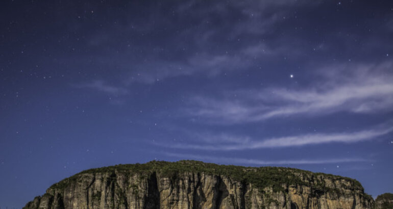 Estrellas y leyendas en el Parque Nacional ms grande del mundo Chiribiquete 