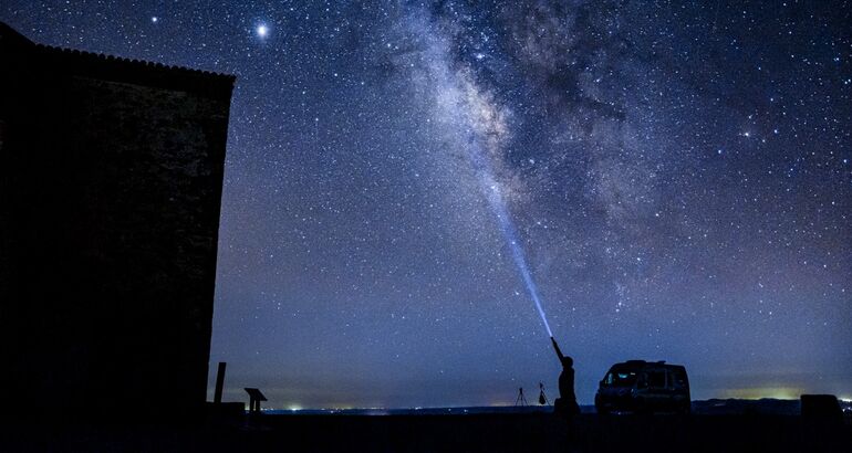 Especial Perseidas en Extremadura 7 Lugares Sorprendentes para ver la Lluvia de Estrellas