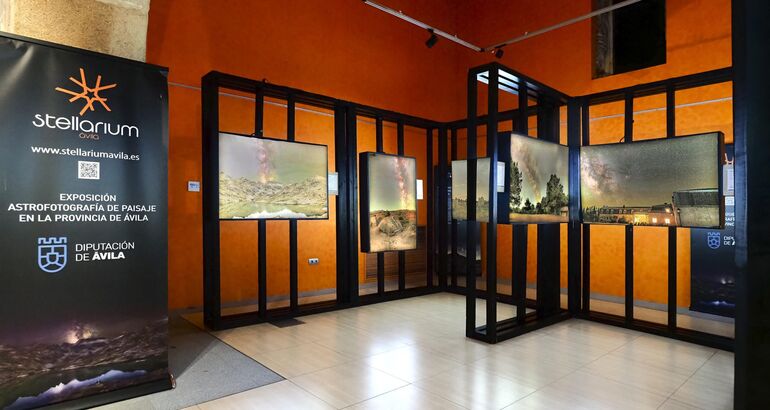 Las estrellas viajan por vila la exposicin itinerante que une pueblos bajo un cielo