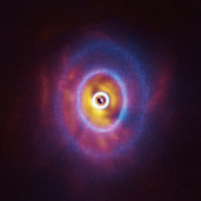 gw orionis _ALMA_ESO