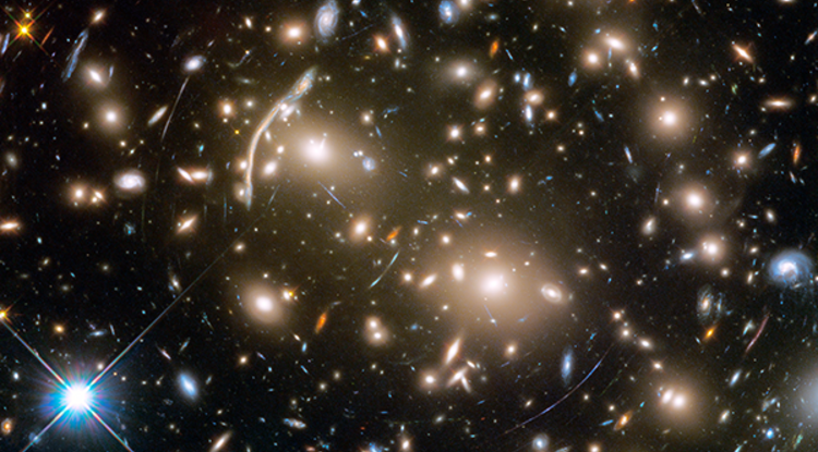 Cúmulo de Galaxias Abell 370