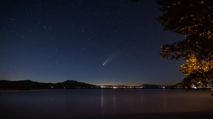 Cometa NEOWISE